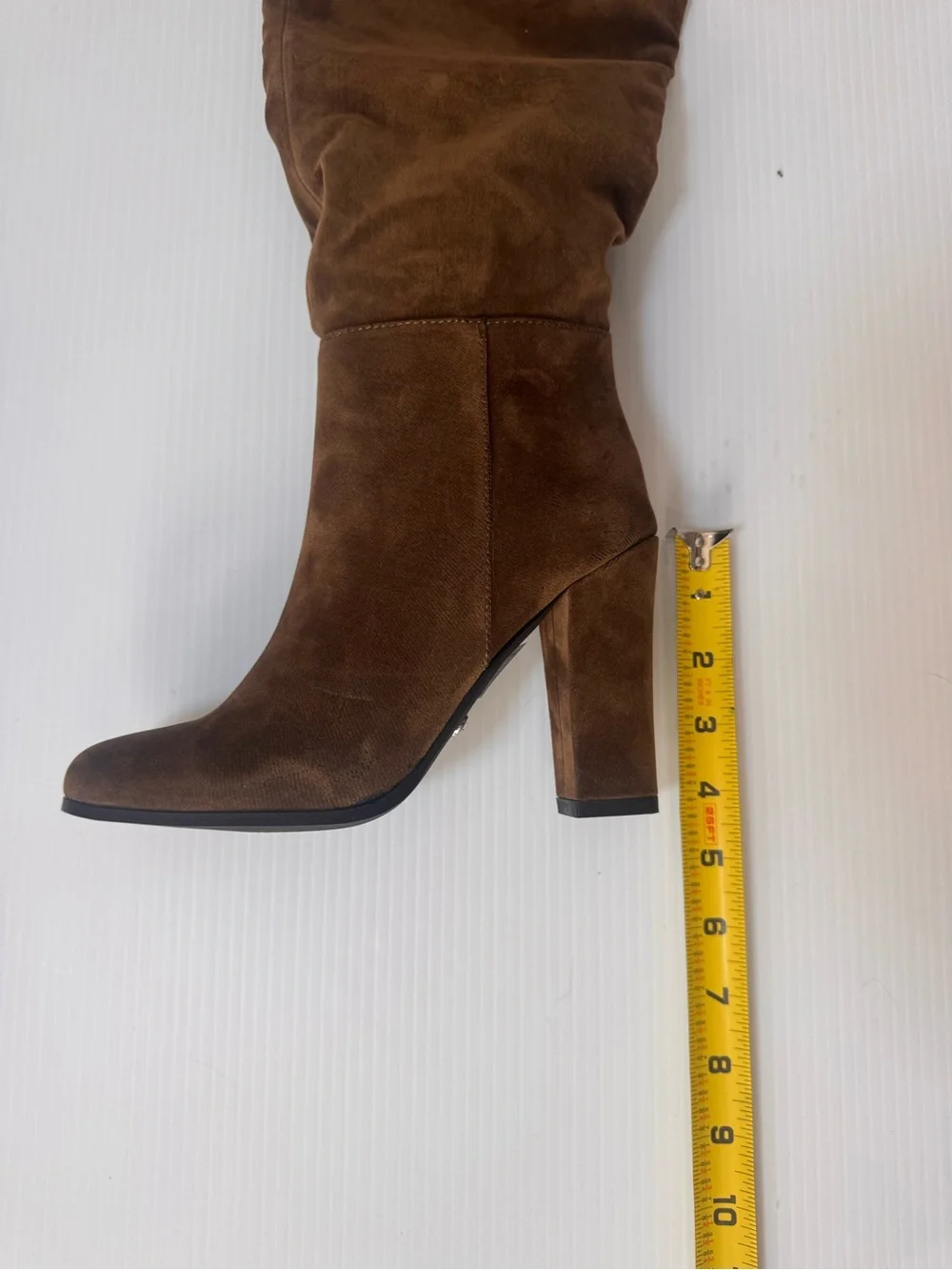 Azalea Wang Nanette Brown Thigh-High Boots – NIB – Sizes 6 & 6.5